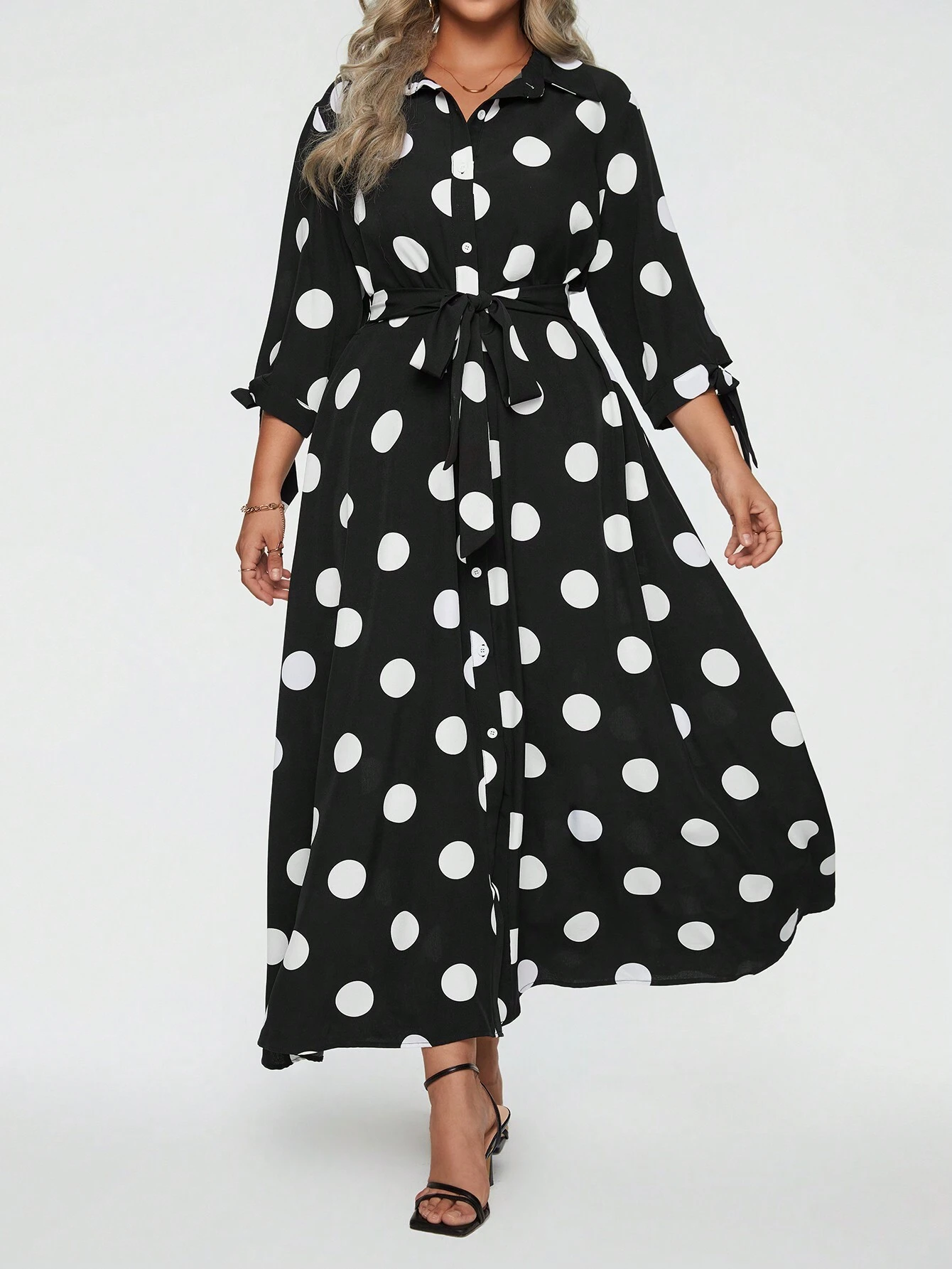 Women's Elegant Polka Dot Long Dress™ – Timeless Elegance in Every Detail