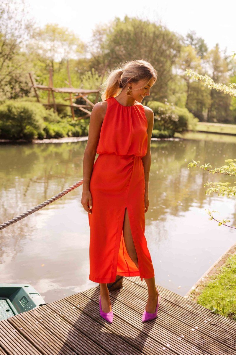 Lisa – Sleeveless High-Neck Midi Dress with Side Slit